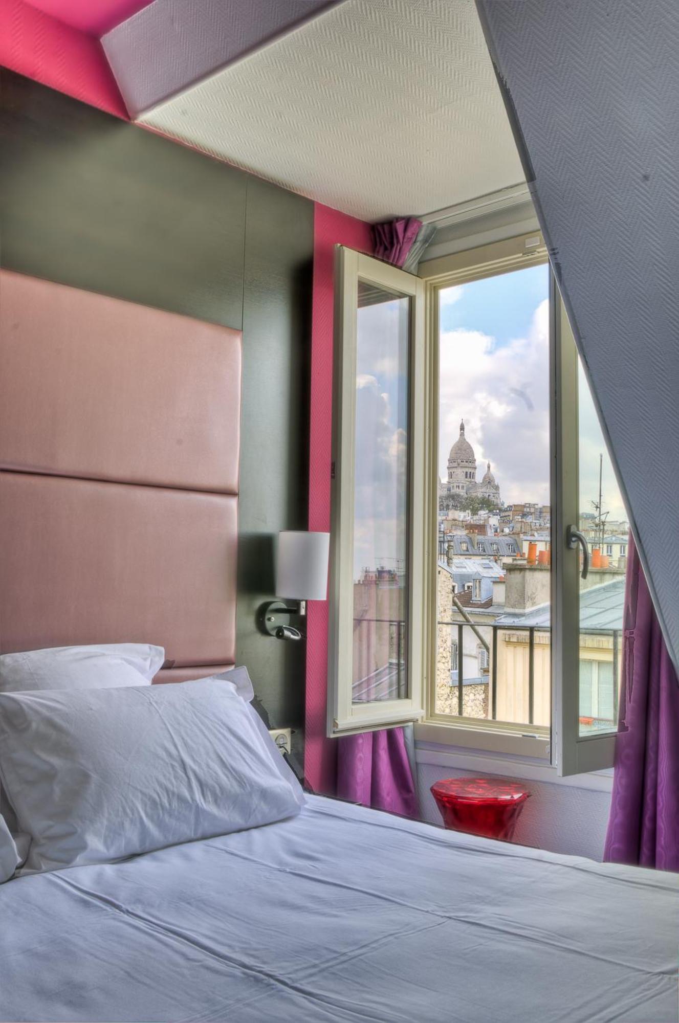 Ibis Styles Paris Pigalle Montmartre Exterior foto