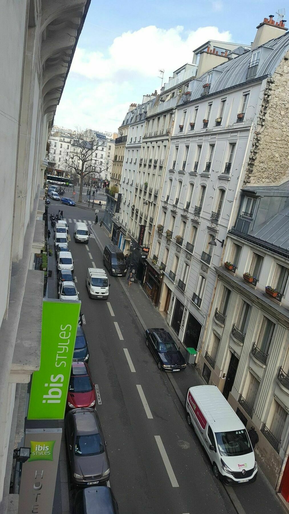 Ibis Styles Paris Pigalle Montmartre Exterior foto